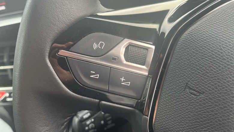 Peugeot 2008 1.2 PureTech 130 Allure Premium 5dr EAT8 Petrol Estate